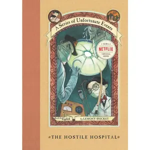 A Series of Unfortunate Events #8: The Hostile Hospital by Lemony Snicket||Brett Helquist||Michael Kupperman [Hardback Book]