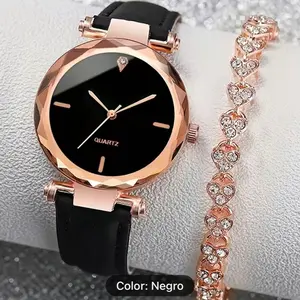 Women's round quartz bracelet watch