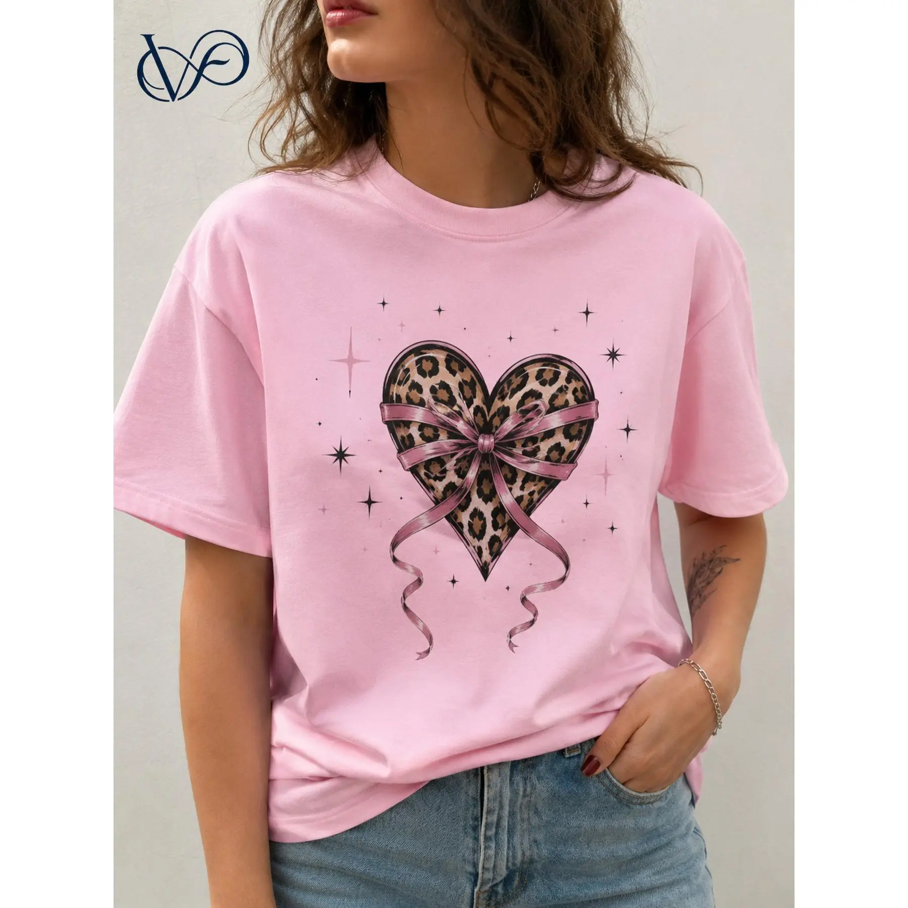 Leopard Heart Graphic T-shirt, Pink Short Sleeve Casual Top, Stylish Bow Knot Print Tee, Trendy Animal Print Heart Apparel, Fashionable Crew Neck Shirt, Cute Summer Streetwear for Women, Versatile Graphic Print Top, Girly Aesthetic Style Fit Ribbon