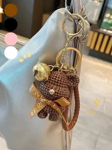 Bow Bear Resin Keychain, Valentine's Day Gift for Couples, High-Quality Car Key Holder, Phone Lanyard, Keychain Kawaii, Keychain for Bags, Perfect for Women and Kids