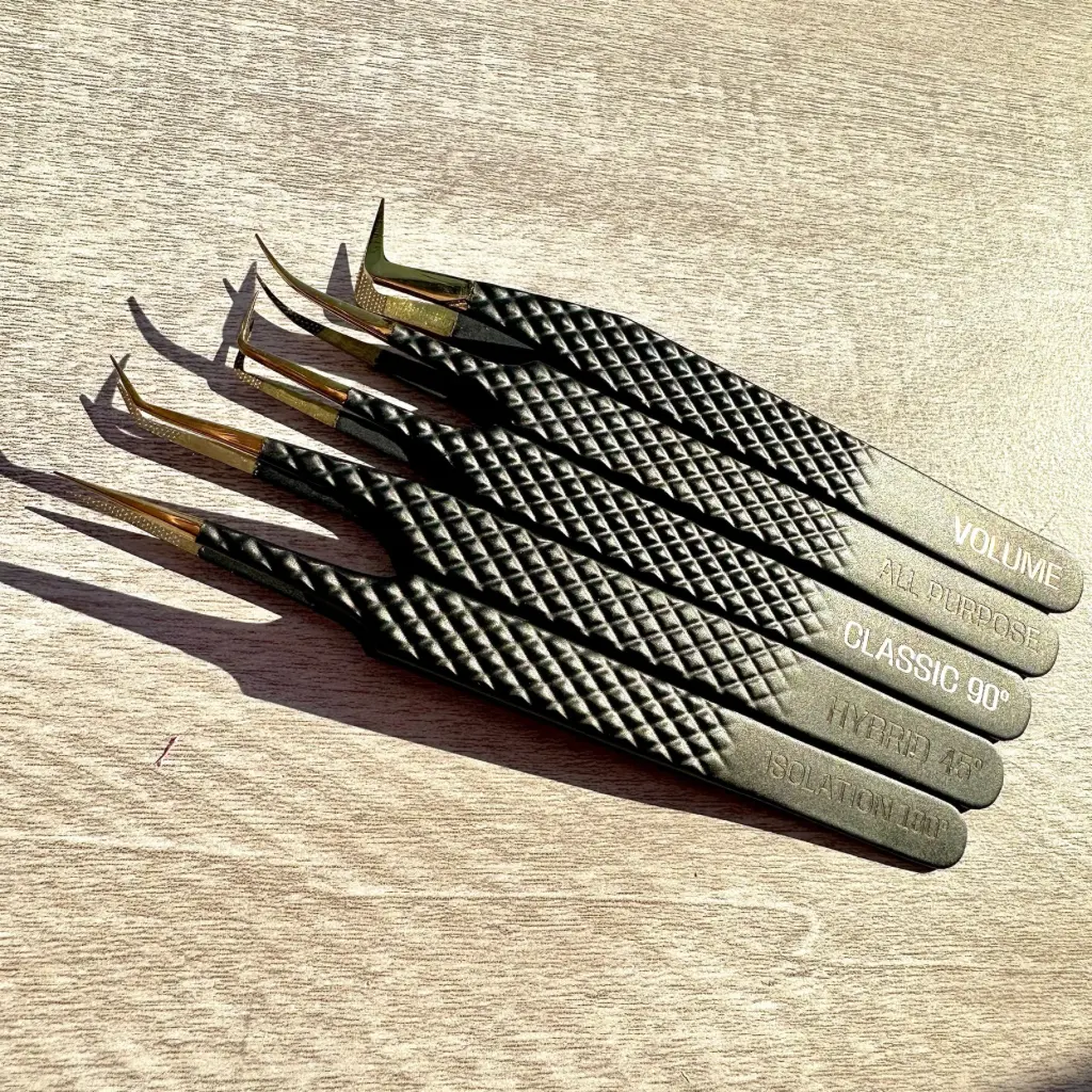 She's Matte & She's Black Tweezer Collection