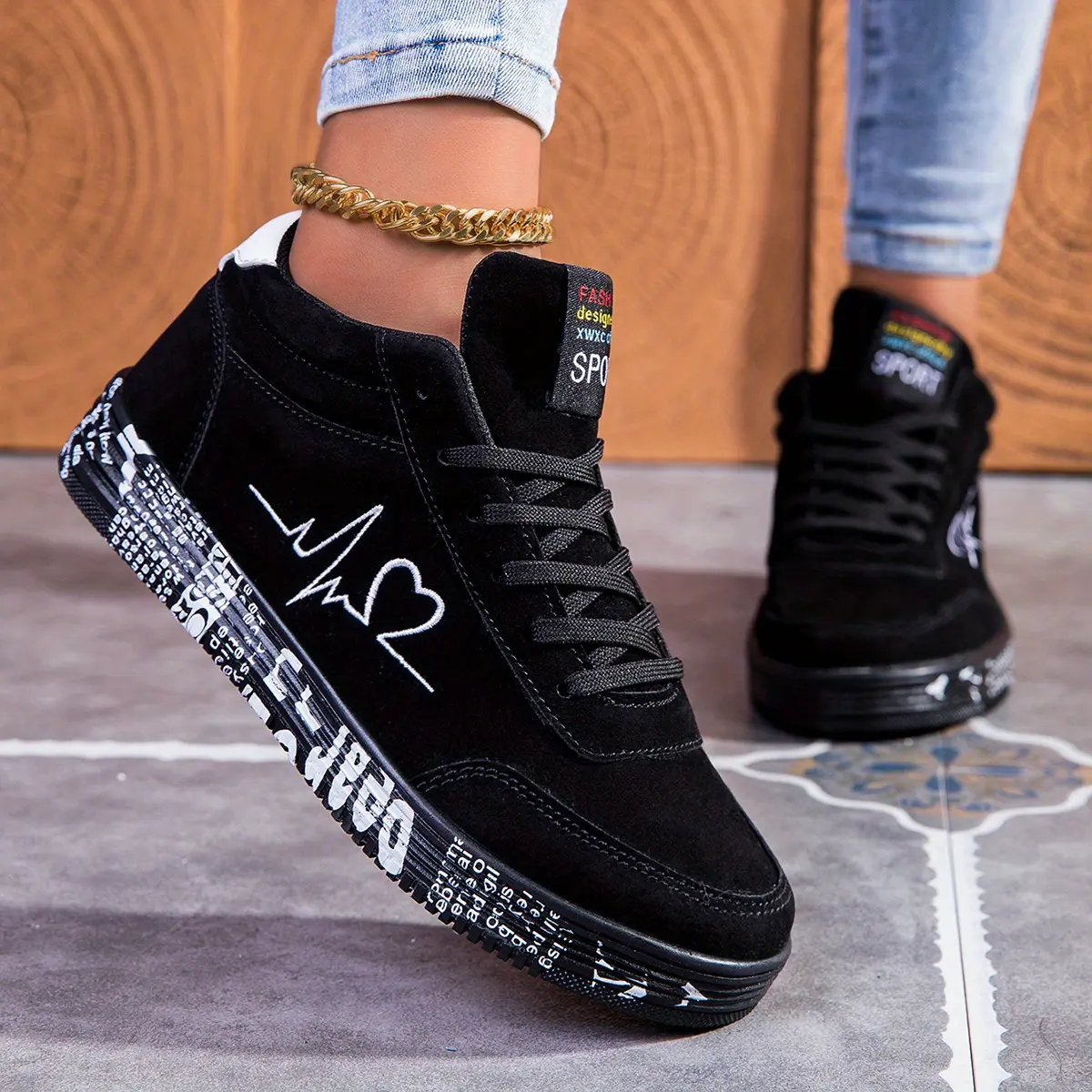 Women's Casual Skate-Style Trainers, All-Season Low-Top Athletic Shoe in Breathable Fabric with a Thick Cushioned EVA Sole, Walking Shoes, Casual Breathable Footwear, Sneaker, Sports Shoes