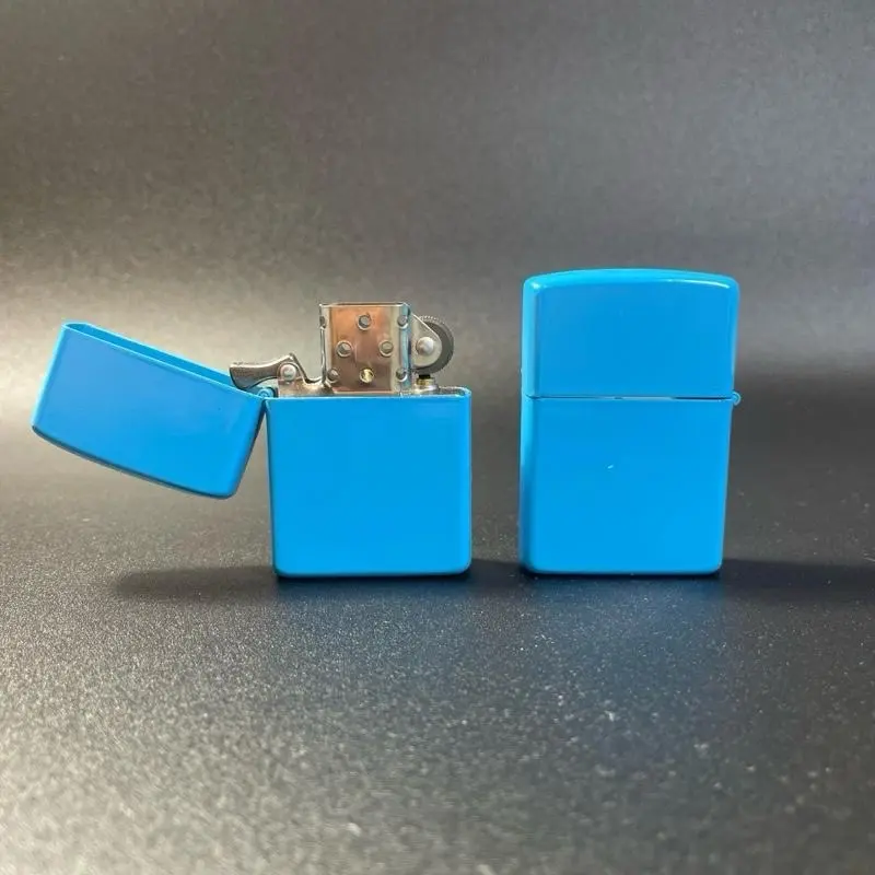 flip top lighter. sky blue full color lighter. full metal outdoor camping lighter. windproof lighter