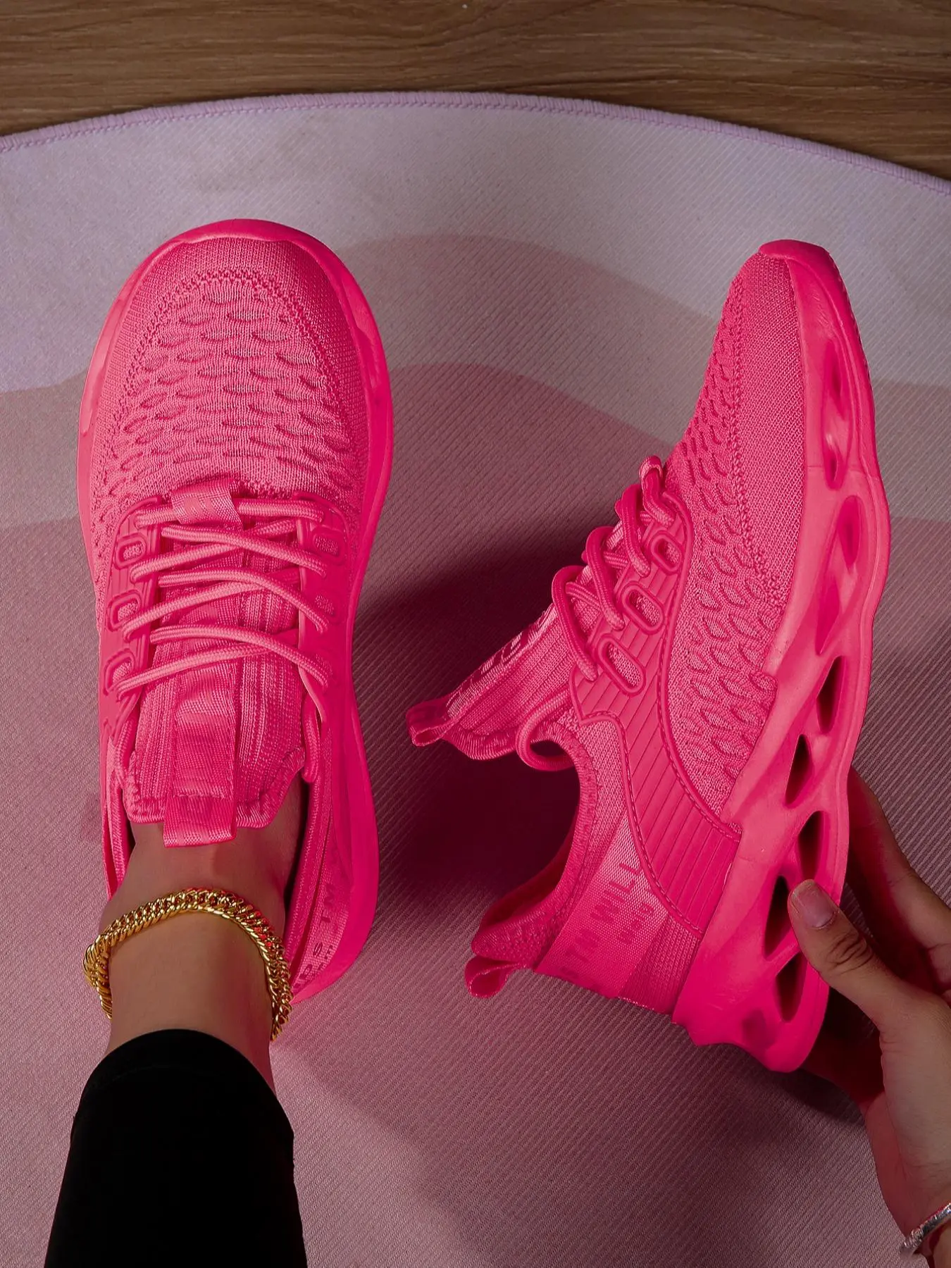 Women's Lace Up Knitted Running Shoes, Sporty Comfortable Breathable Sneakers, Female Round Toe Sports Shoes for Daily Wear, Workout Sneakers