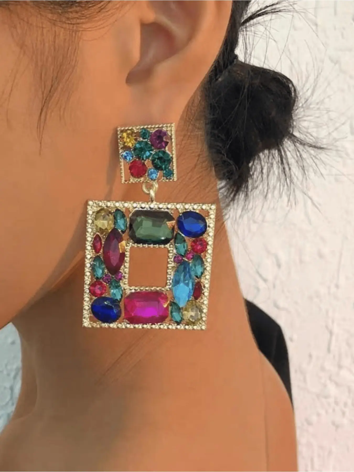 A pair of exaggerated geometric square diamond earrings with a unique design, featuring hollowed-out alloy pendant earrings – a stylish and niche accessory for women Fashion Earrings