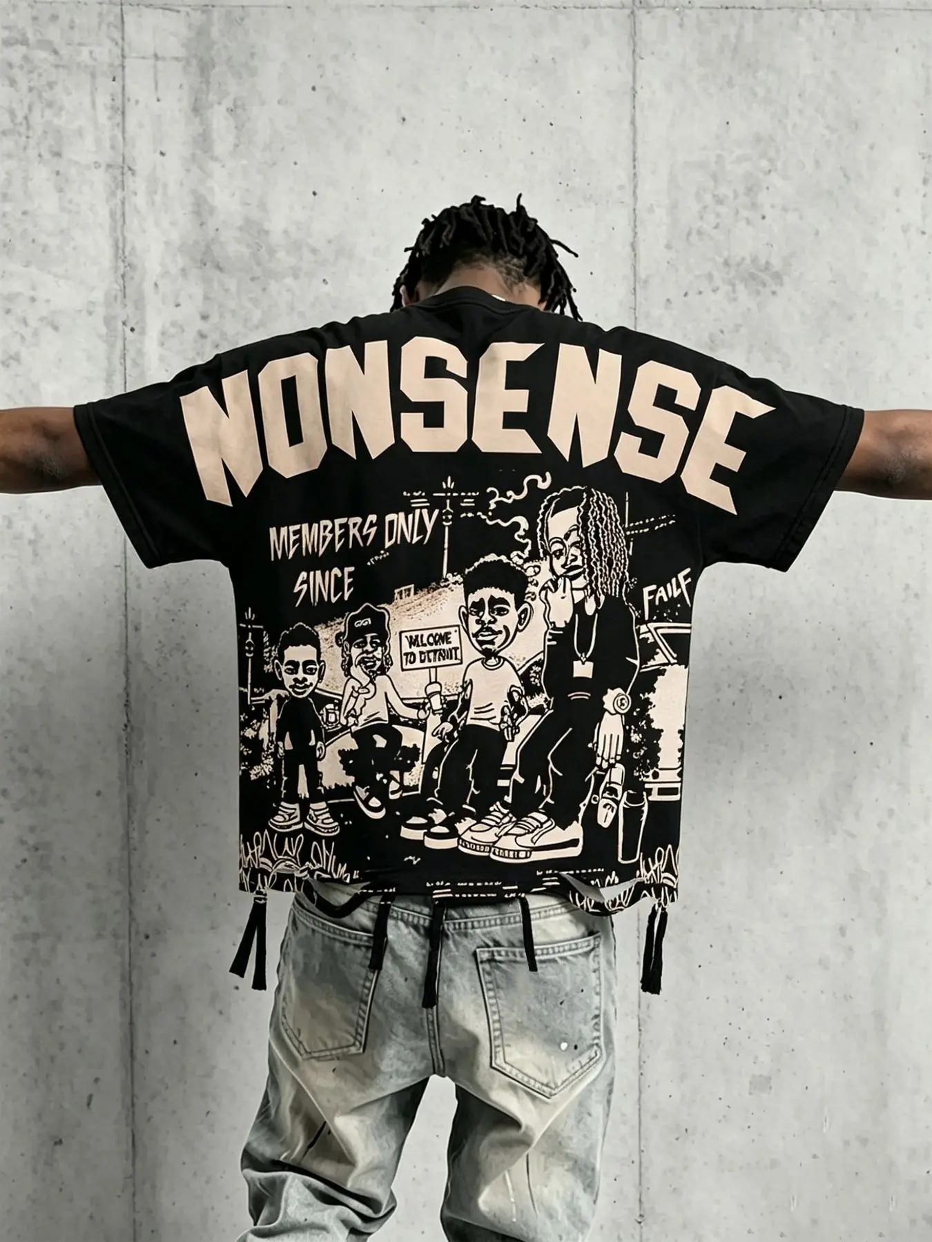 Vintage Street Style Ripped Drawstring T-Shirt, Backside Large 'nonsense' Font + Hip Hop Cartoon Print, Loose Fit, Summer Essential, Menswear Streetwear