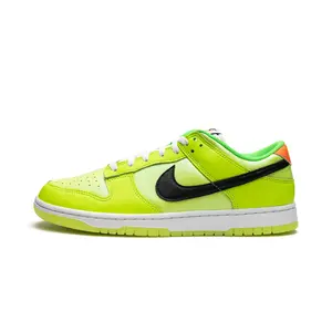 Dunk Low "Glow in the Dark" FJ4610 702