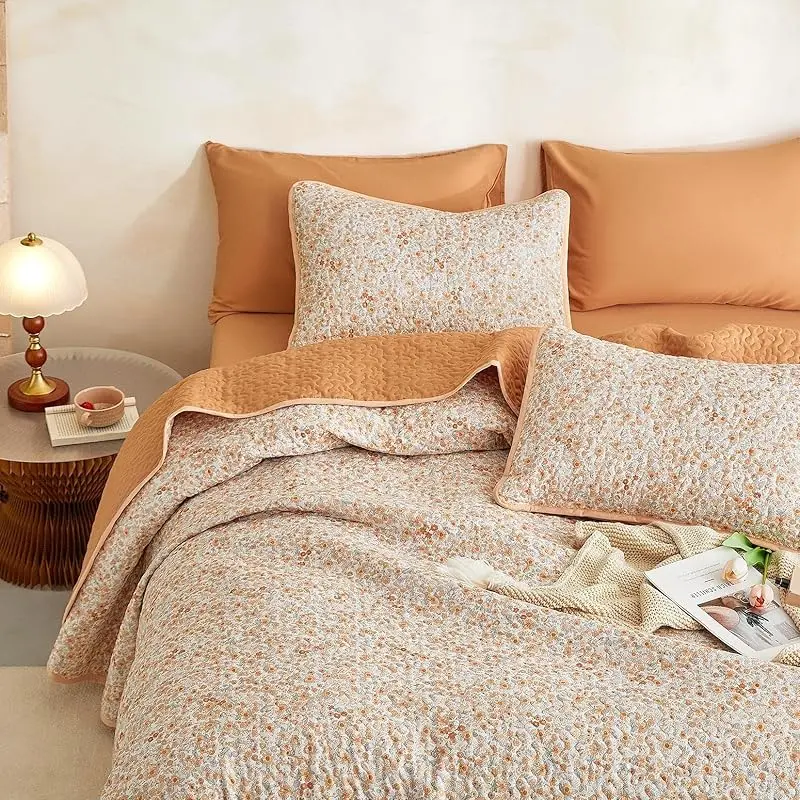 Women's 3-Piece Organic Cotton Seersucker Bedding Set - Cooling Comfort, Vintage Cottagecore Reversible Quilt Duvet Cover, Matching Mellow Pillow Sheets (Queen/Full Size)