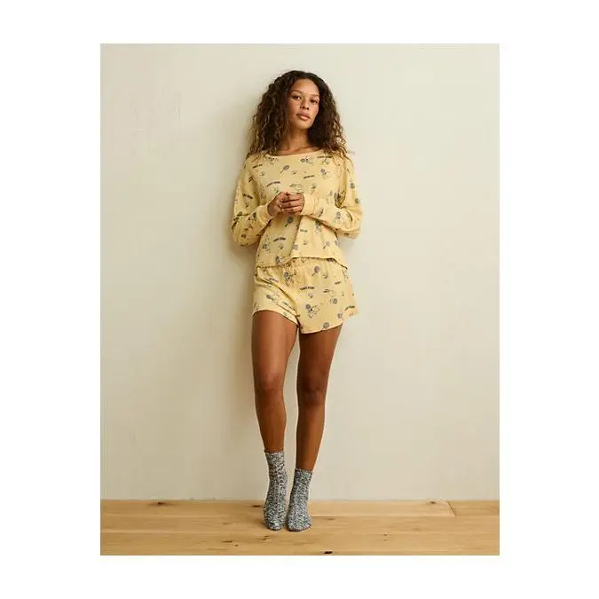 AE Luxe Plush Snoopy Long Sleeve + Short PJ Set