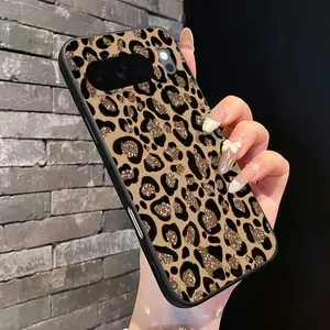 Glistening Leopard Print Pattern Rounded Edge Phone Case for Google Pixel 10 9 XL 8 7 Pro A Shockproof Full Camera Protection Durable Slim Liquid Silicone Cover Smartphone Casing