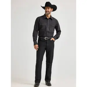 Wrangler Mens Wrancher Dress Jean (SIZE UP, GARREN UNA TALLA MAS) -Black