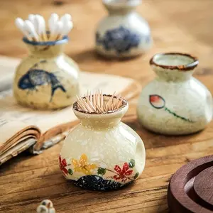 Vintage Ceramic Toothpick Holder, 1 Count Fish/Flower Pattern Toothpick Storage Jar, Toothpick Organizer for Home Kitchen Organization Restaurant Coffee Shop