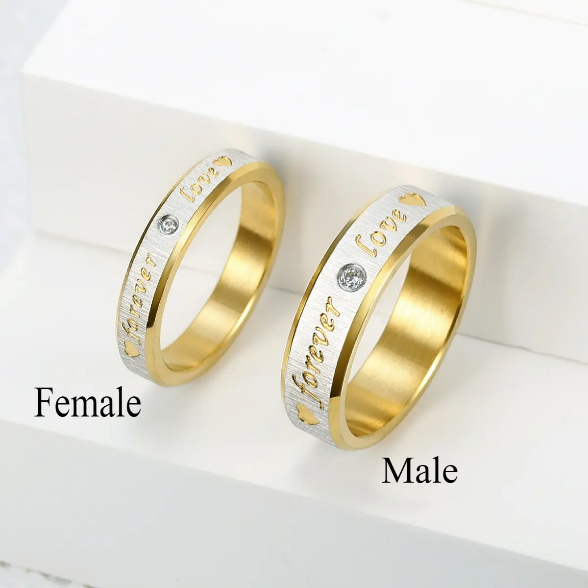 Unisex High-Quality Artificial Zircon Heart-Shaped Multi-Size Promise Ring, Diamond-Encrusted Metal Heart Pendant Ring, Elegant Glittering Daily Wear Fashion Accessory, Ideal GF Anniversary Gift, Artificial Zircon Rings