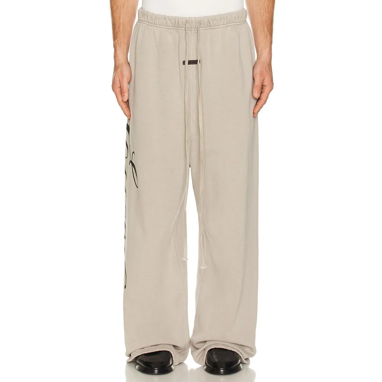 Fear of God ESSENTIALS Lounge Sweatpant in Smoke Grey