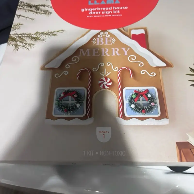 Mondo Llama Gingerbread House Door Sign Kit - Non-Toxic DIY Christmas Decoration Set for Festive Home Decor