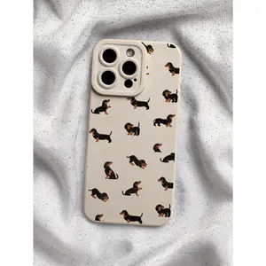 This dachshund-patterned liquid silicone phone case offers all-around protection, shockproof and drop-proof, and is compatible with iPhone 17/16/15/14/13/12/11/X/XS/XS Max. It's the perfect Christmas gift for friends, family, and yourself.