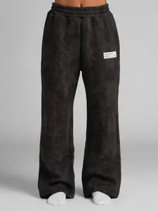 Comfrt | Camo Straight Leg Sweatpants