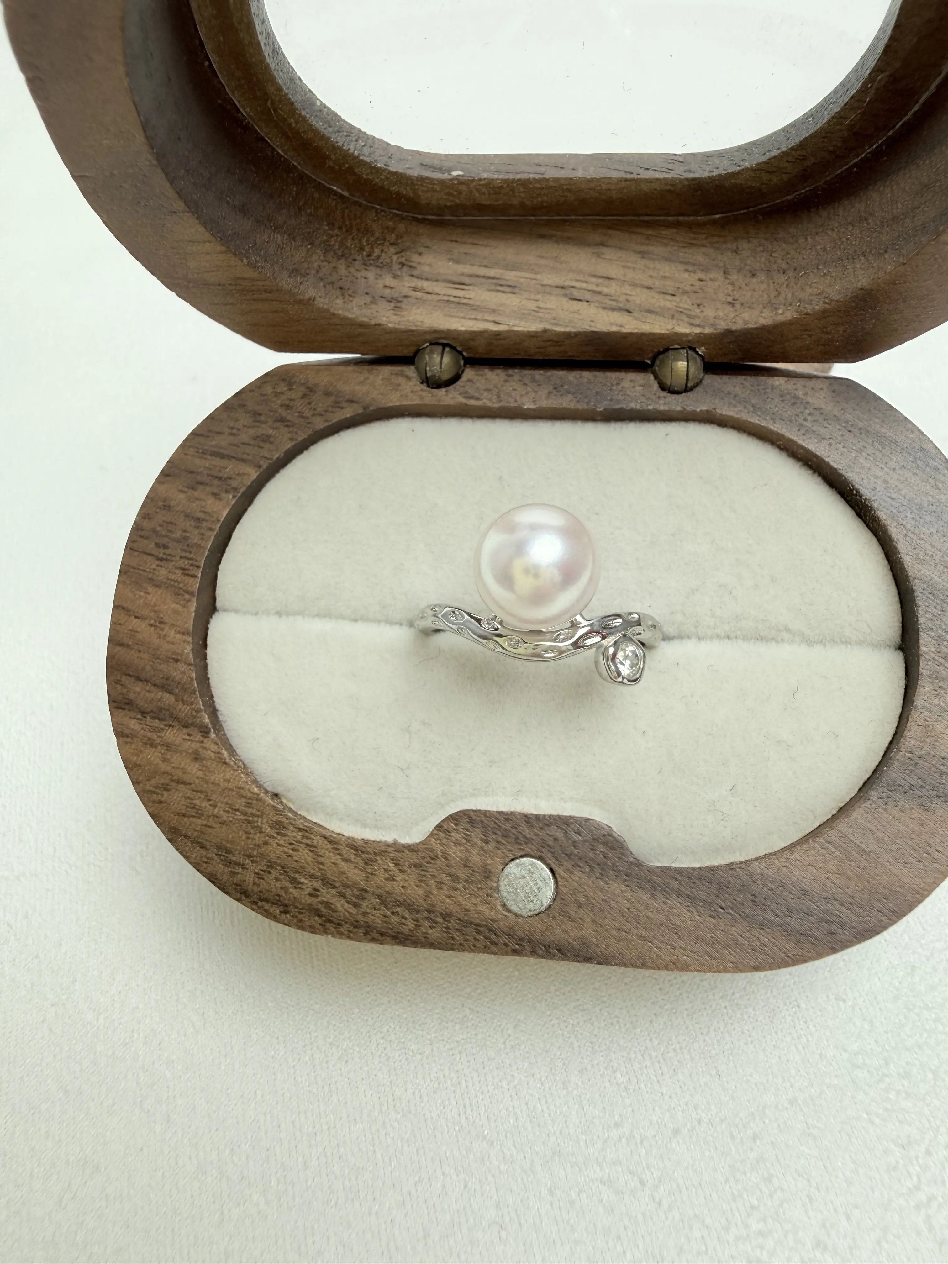 S925 Adjustable Dainty Single Pearl Ring, 8-9mm Seawater Akoya Pearl with Natural Luster, for Daily Casual & Formal Wear - ASAR021, Silver Pearl Rings