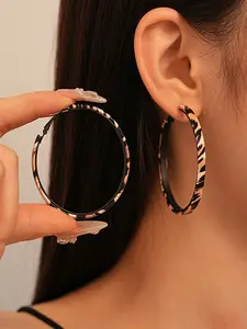 Women's Leopard Print Leather Earrings, Silver Color Studs, Casual Fashion Jewelry, All-Season Accessory, Unique Design