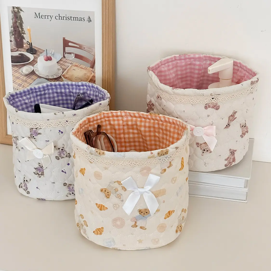 Cartoon Bear Round Quilted Storage Basket with Plaid Lining Fabric Storage Bin — Girly Desktop Organizer