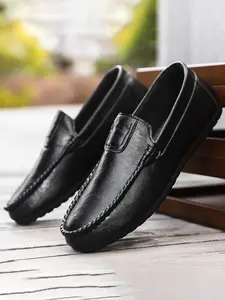 Men's Business Casual Flat Shoes, PU Upper Material, PVC Sole, Plain Pattern, Less Than Ankle Height, Casual Style, Made in China