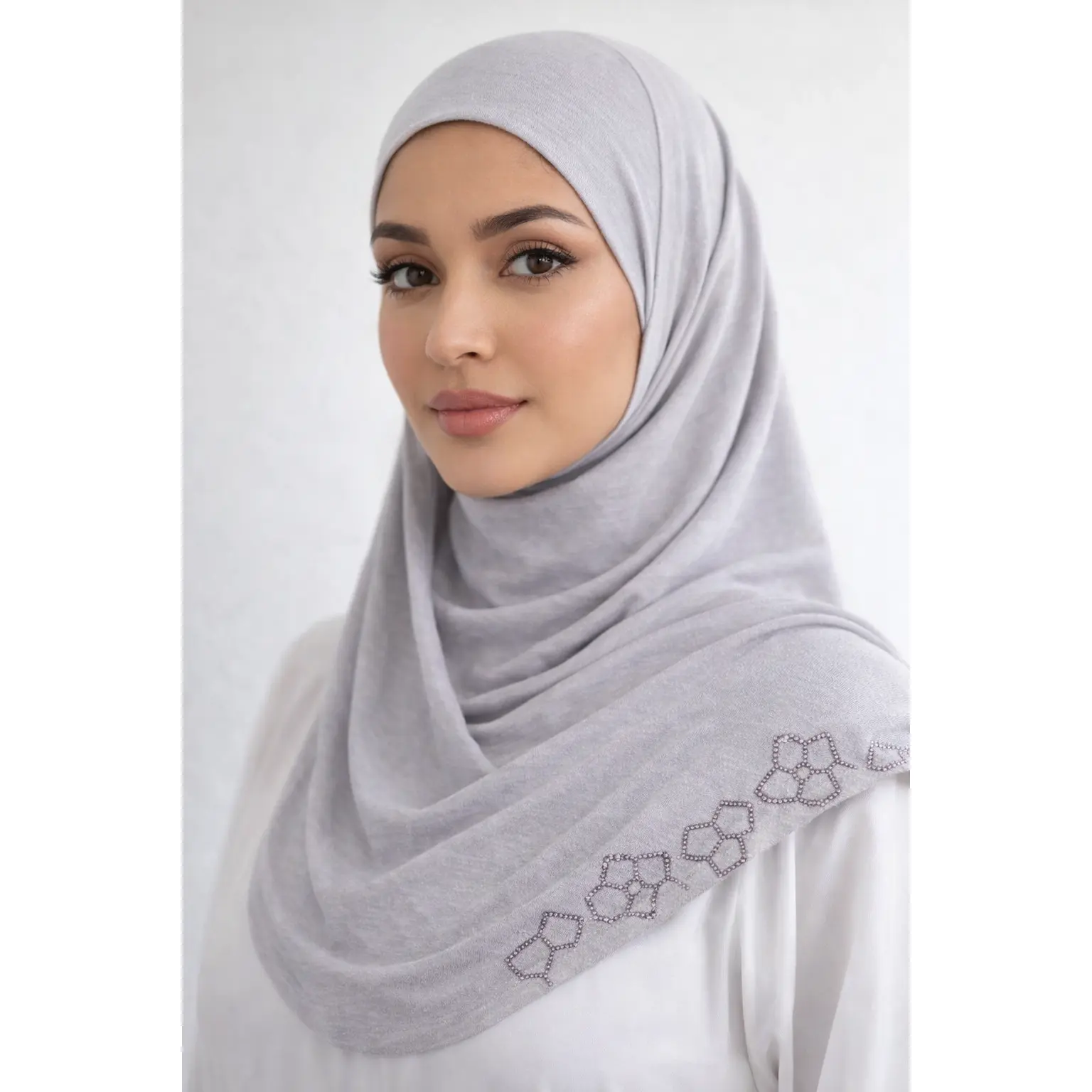 Women's Chic Sparkle Jersey Instant Hijab - Modest Fashion Essential for Casual Outings