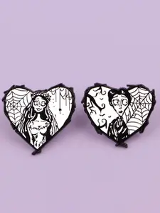 2pcs/set Horror Movie Skull Lover Enamel Brooches, Fashion Accessory, Vintage Gothic Zinc Alloy Pins, Lapel Pin, Perfect for Bags, Clothing, Hats, Halloween Party Gifts