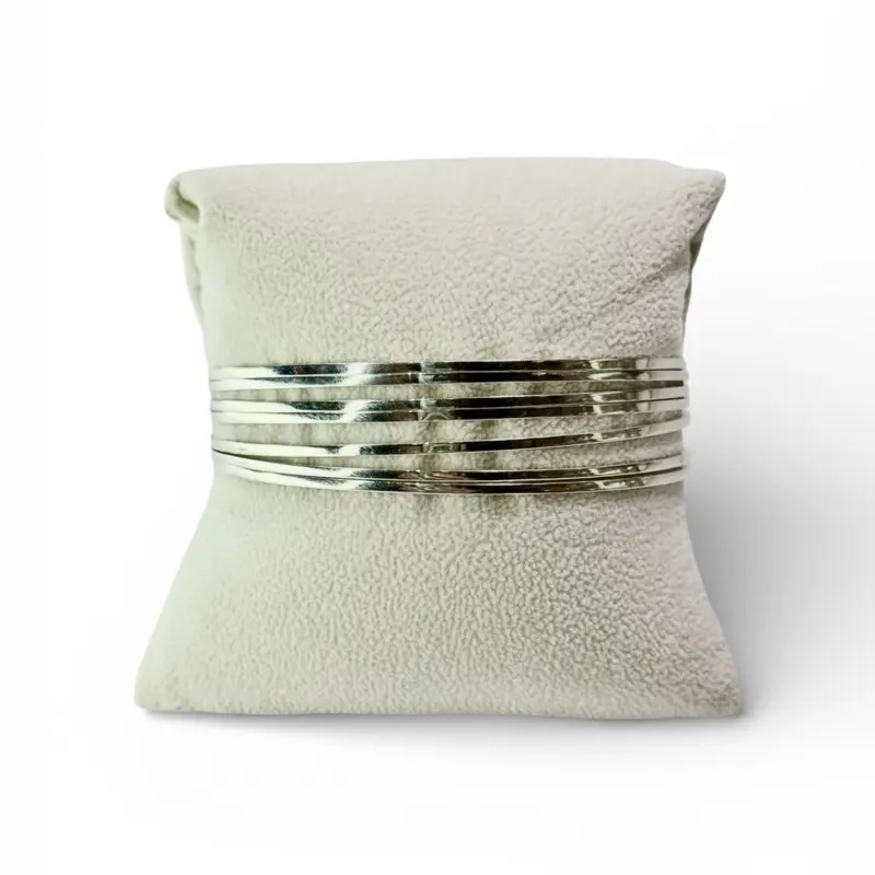 Semanario de Plata 925 Certificada Mexican Crafted with Exceptional Quality and Elegant Finish Perfect for Daily Use Classic Seven-Bangle Design Symbolizing Balance Continuity and Spiritual Connection