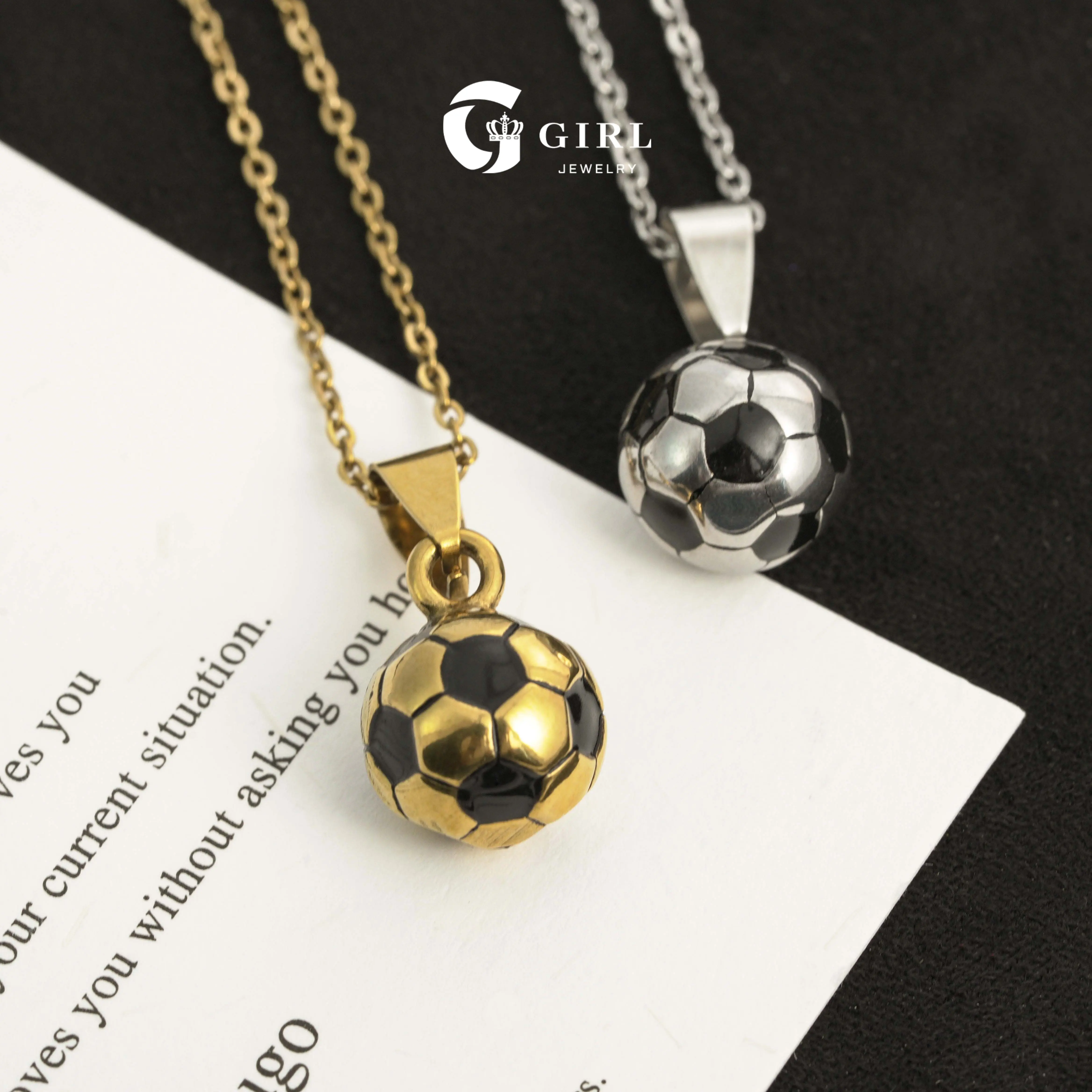 GGIRL Stainless Steel 3D Football Pendant Necklace with Metal Coating - Male Adults' Trendy Creative Jewelry, Casual Party Fashion Accessory, Birthday Gift for Football Enthusiasts (No Warning Applicable)