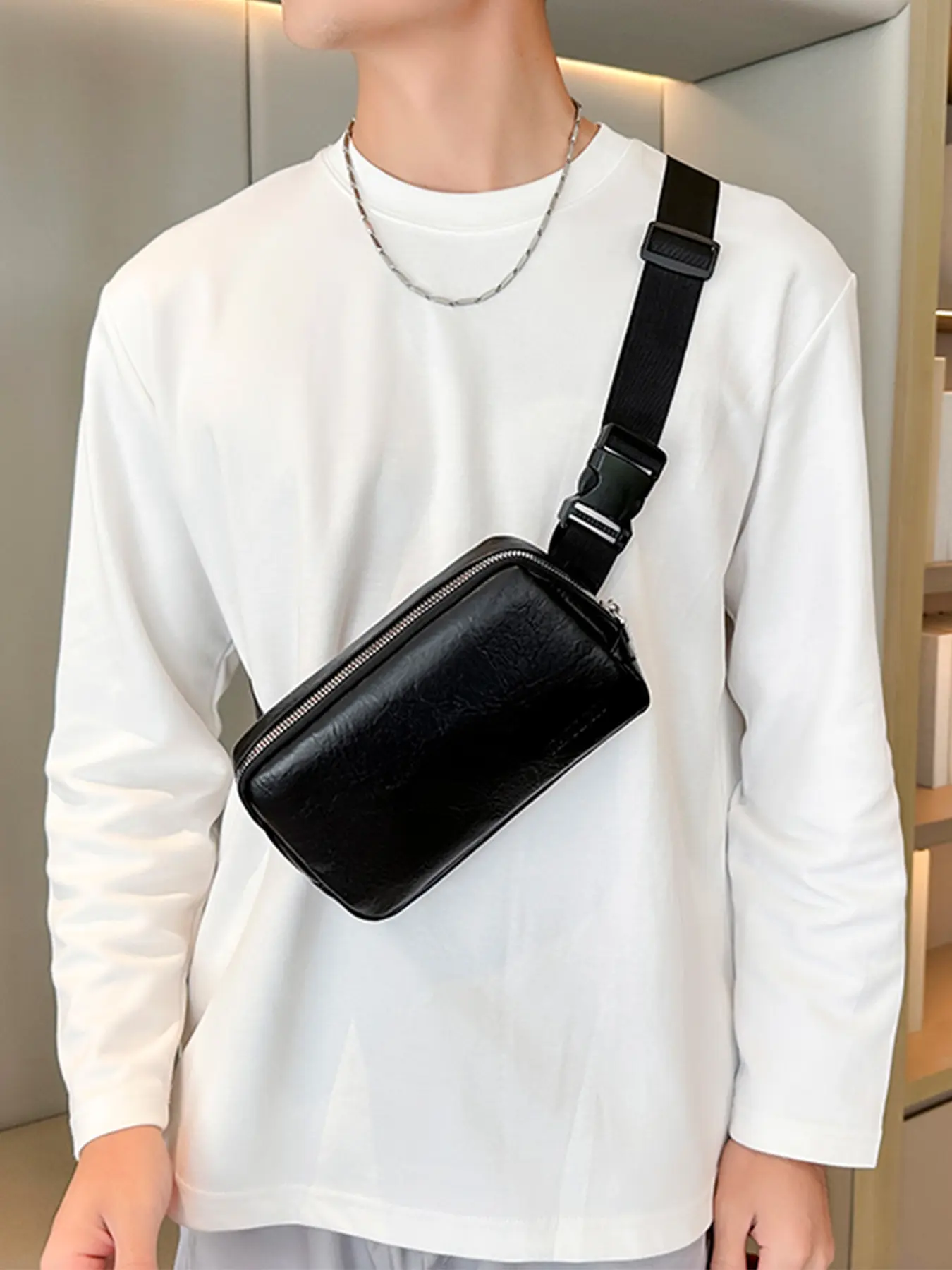 1PC Men's waist bag zipper closure is fashionable, versatile, simple, suitable for daily commuting, outdoor travel, sports, Trail Running, walking, travel, suitable for students, campus, men's chest bag