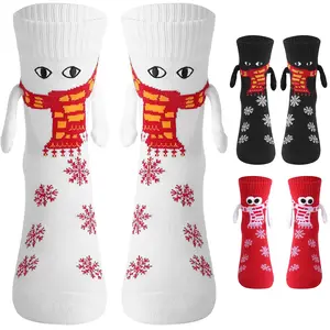 2 Pairs Magnetic Hand Holding Socks for Couples, Cute Novelty Socks That Hold Hands When Close, Funny Mid-Tube Magnet Couple Socks for Valentine's Day & Anniversary, Creative Gag Gift for Men & Women