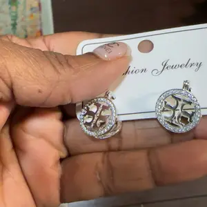 Women's Fashion Earrings Set, Copper Zirconia Ear Cuffs, Elegant Lightweight Design, Versatile Round Cutout Jewelry for Women, Versatile Accessory