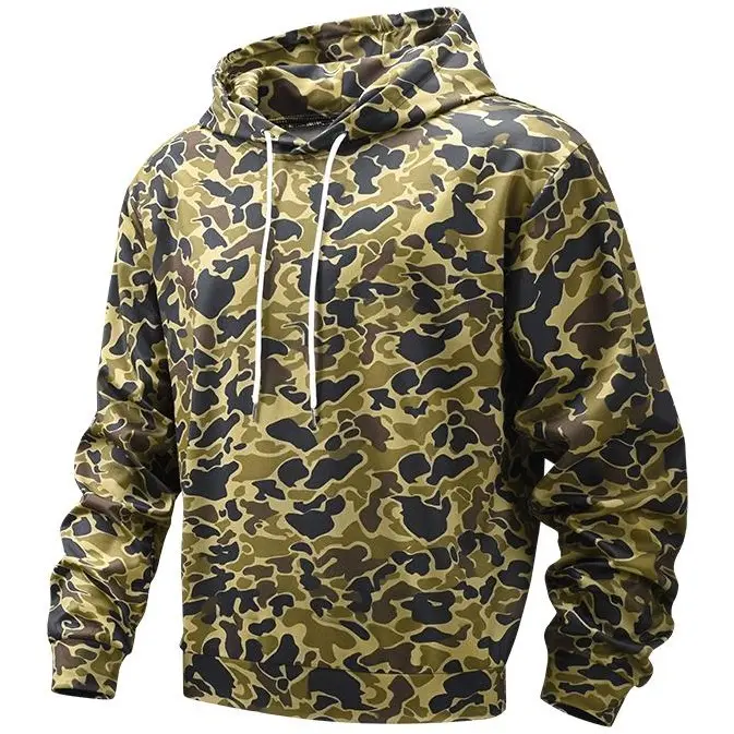 Men’s classic camouflage hoodie, olive green and black camouflage print long-sleeve pullover sweatshirt with a drawstring hood and side pockets; classic camouflage hoodie, regular fit, long sleeves, drawstring cap, top; camouflage hoodie with drawstring a