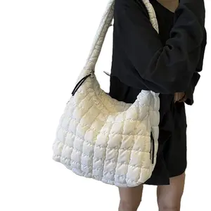 Bag niche design new pleated cloud bag casual personality shoulder bag western-style large capacity dumpling bag versatile large capacity diagonal cross bag
