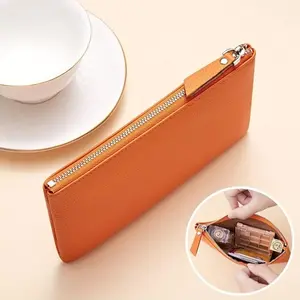 2026 New Women's Leather Foldable Wallets, Large-Capacity Zipper-Closure Purse, Multi-Slot Driver License Card Organizer, Portable Multifunctional Clutch for Gym Use (Dual Use as Makeup Bag)