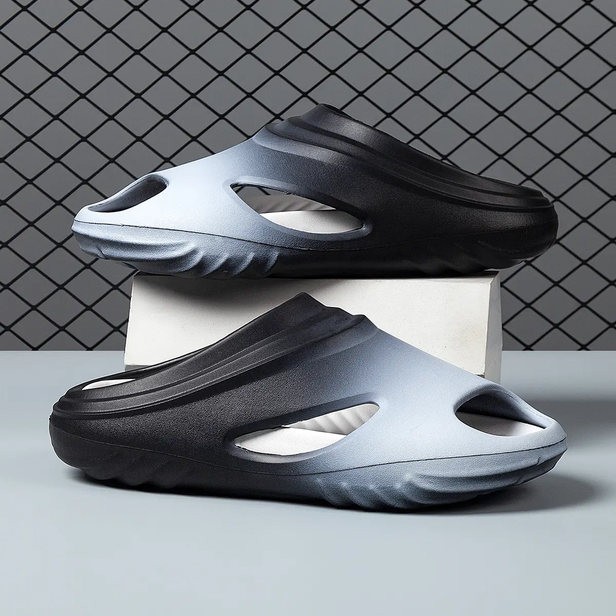 Men's shoes, men's sports sandals, EVA slippers, fashionable slippers with cushioning and comfort, men's slippers, arch support, open toe shoes, suitable for indoor and outdoor beach garden travel