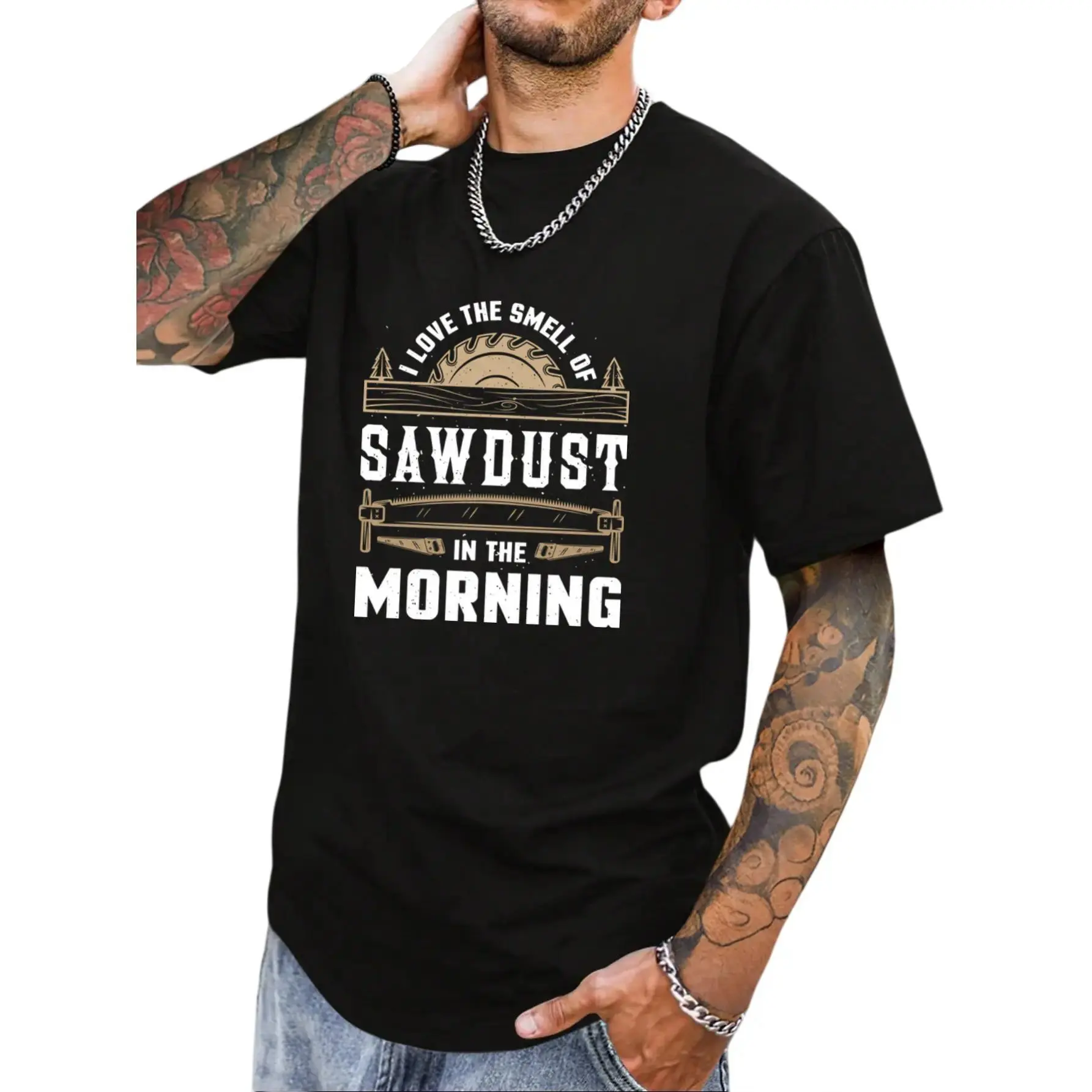 Men's Fun Woodworking T-Shirt – "I Love the Smell of Sawdust in the Morning" – Carpenter Design with Wood Grain & Tool Print – 100% Cotton Casual Tee, Ideal for the Workshop & Woodworking