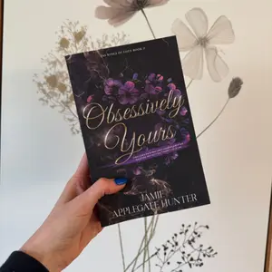 Signed Paperback Obsessively Yours by Jamie Applegate Hunter, Unhinged Fantasy Romance, Fae Kings of Eden Series book Two