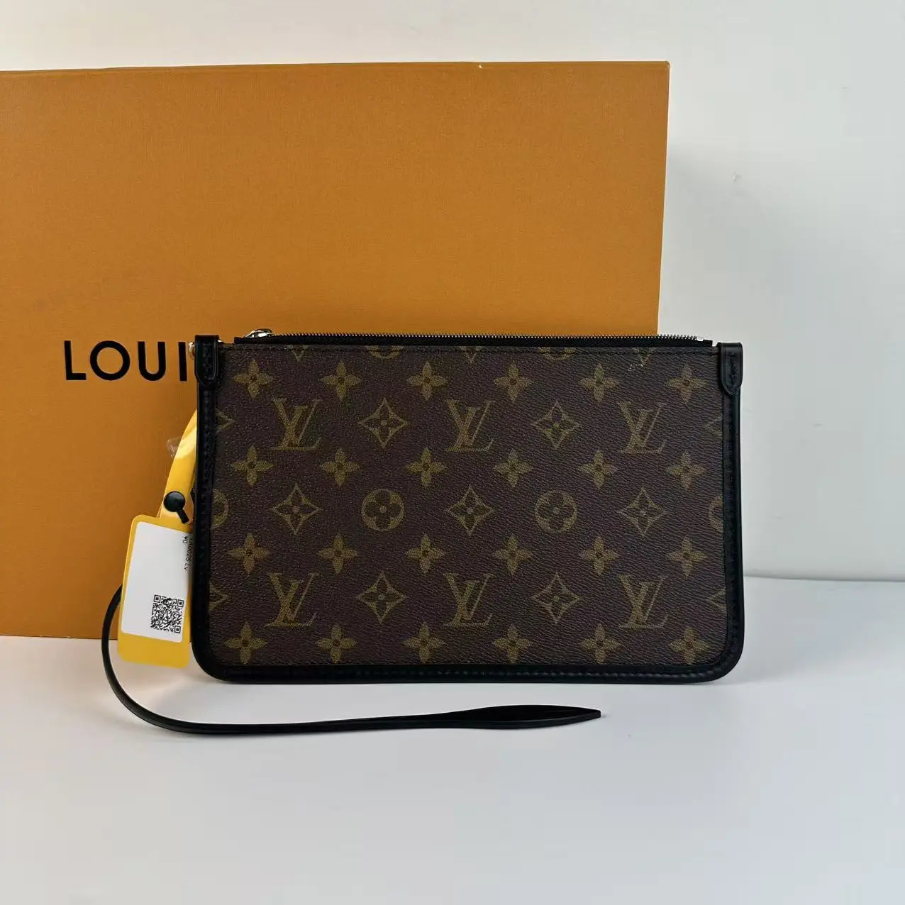 Pre-owned Louis Vuitton Monogram Black Trim Zipped Pouch with Wrist Strap