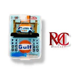 M2 Machines CHASE 1:64 Model-Kit 1971 Nissan Skyline 2000 GT-R GULF With 4 Post Lift and 2 Extra Set of Wheels – Blue