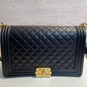 Pre-owned CHANEL LAMB Crossbody Bags Bag