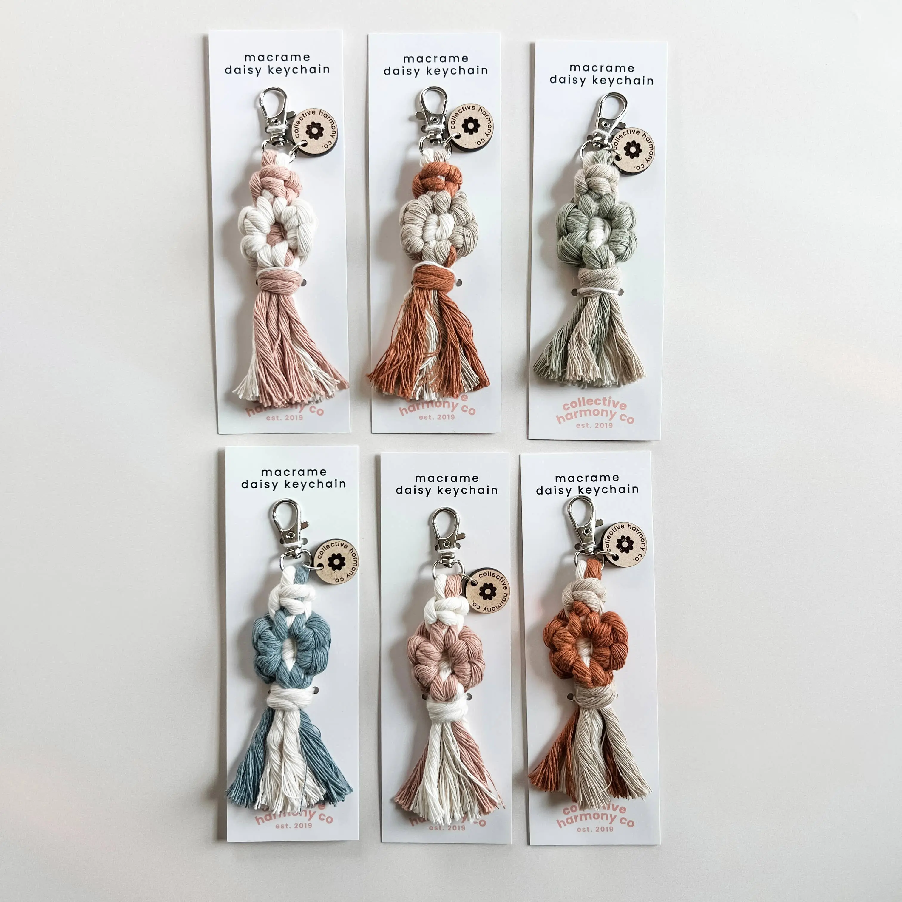 Handmade Flower Shape Daisy Keychains - Natural Fibers Macramé Craft Accessory with Handmade Look, Multiple Colors for Everyday Use