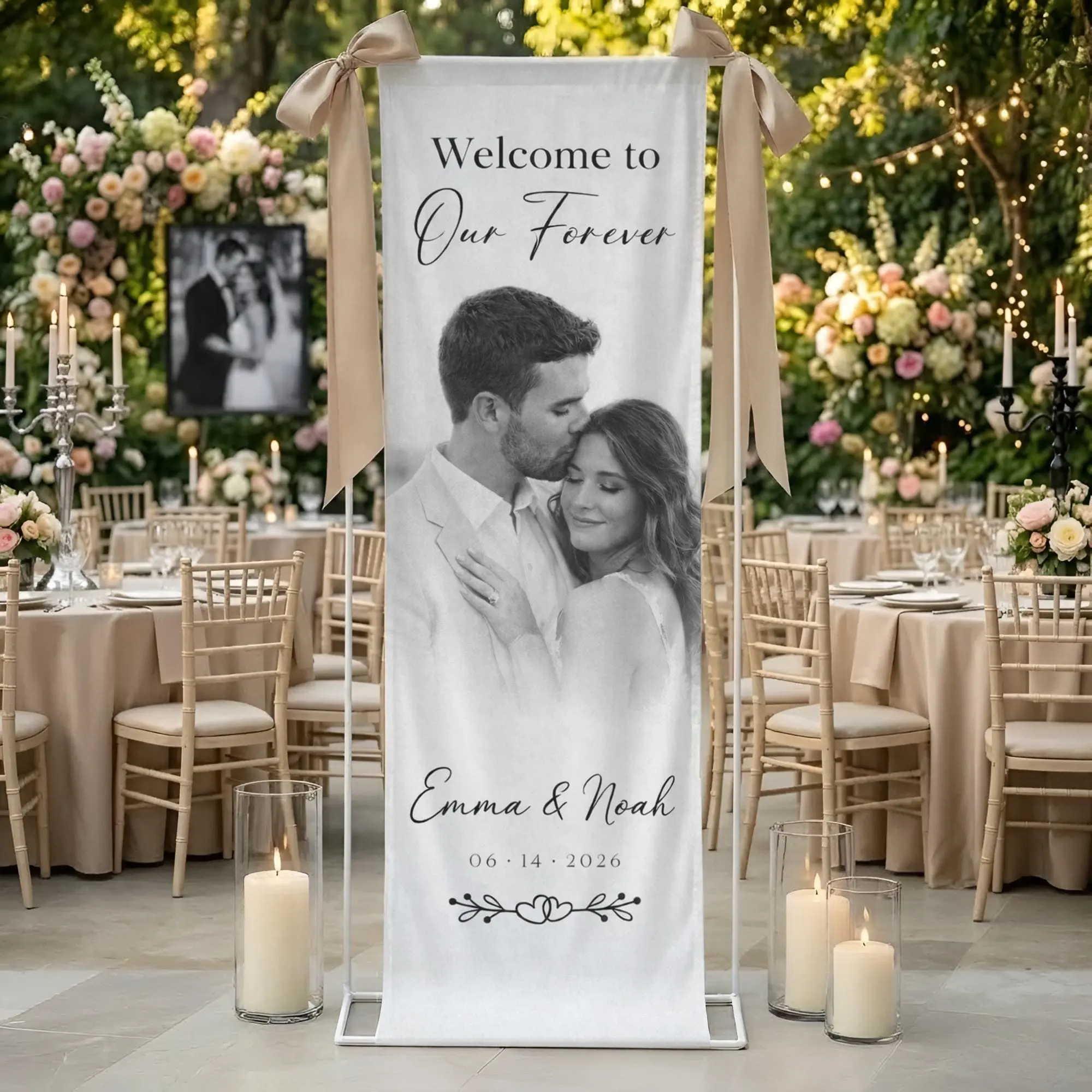 Personalized Linen Fabric 1-Piece Wedding Welcome Sign - Custom Photo Banner, Couple Portrait Home Decor, Couple Gift, One-Piece