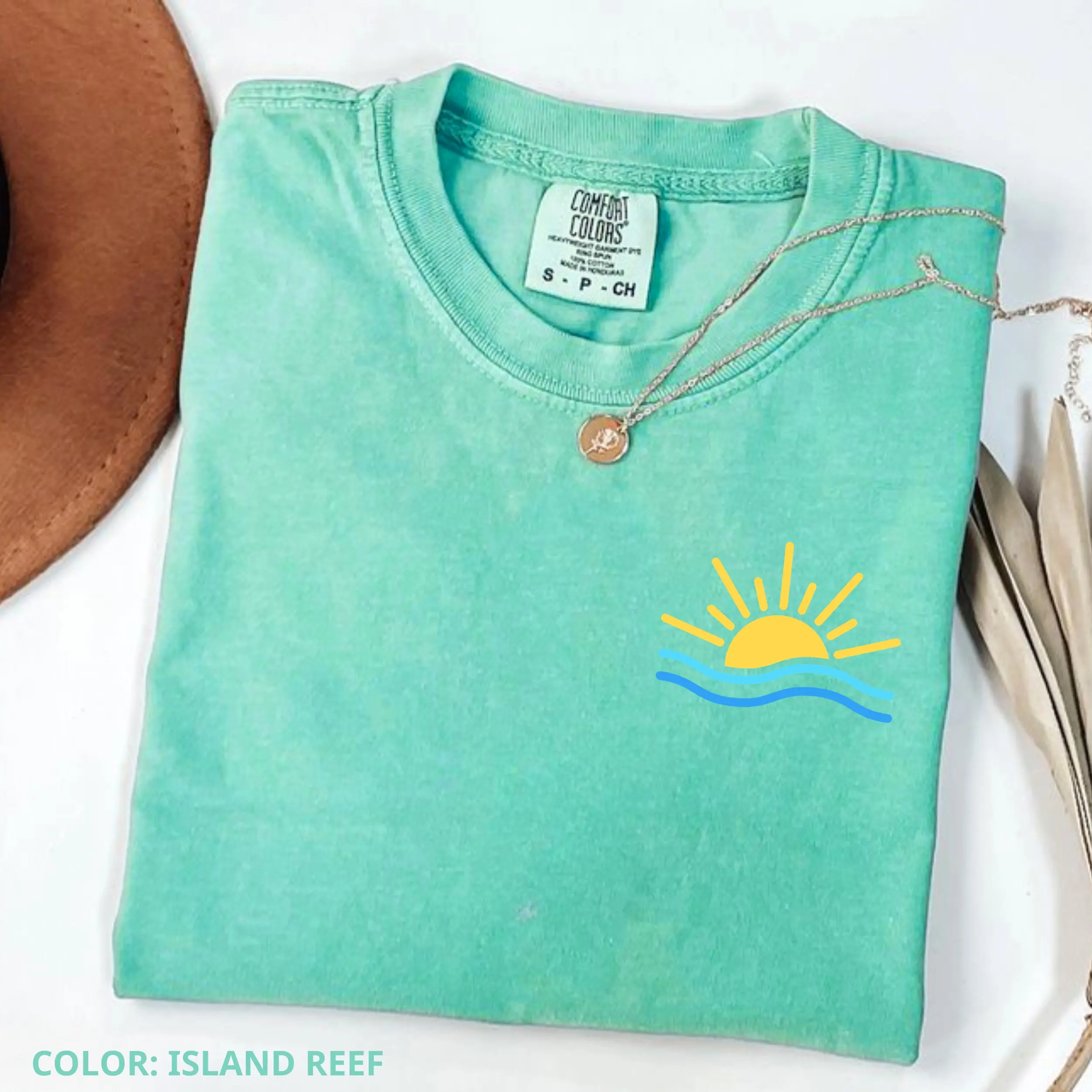 Comfort Colors Summer T-Shirt, Beach T-Shirt, Cute Summer Clothes, Vacation T-Shirt, Oversized Sun Lover Seashell Tee Gift, Trendy Summer, Gift For Her, Cotton Fabric