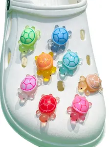 8Pcs Glow-In-The-Dark Turtle Shoe Accessories, Cartoon Shoe Charms Suitable for Kids and Adults, All Seasons, DIY Sandal Decorations