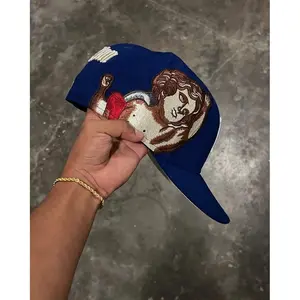 Non-adjustable baseball cap, front or back wearing is beautiful, attractive, bringing a sense of fashion to the wearer, the hat has a reasonable and sophisticated design