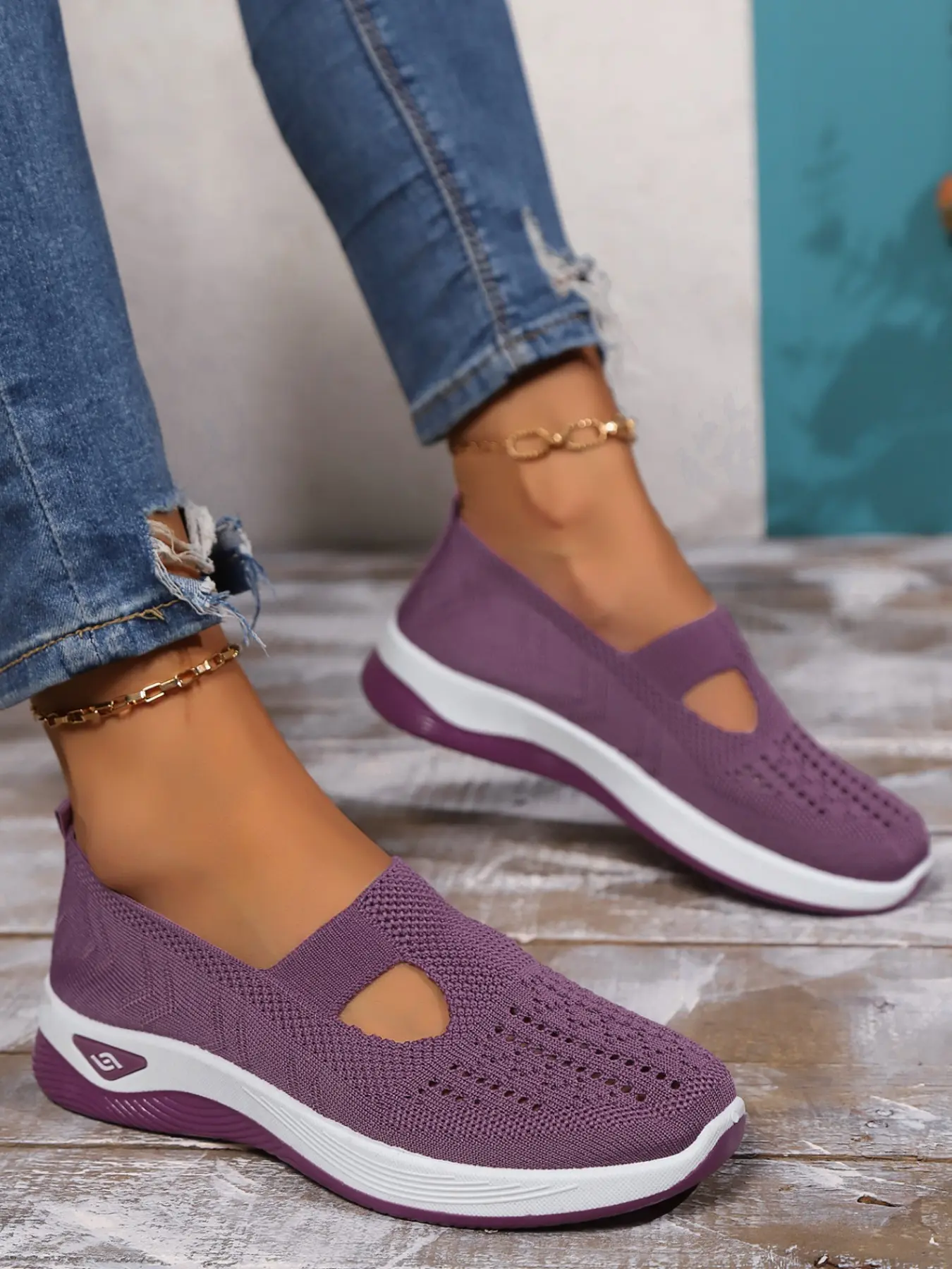 Women's casual lightweight knitted breathable sneakers, Versatile walking shoes, comfortable shoes for spring and autumn, comfortable and breathable walking shoes, suitable for daily leisure and commuting to work and school, Lightweight Comfy Shoes