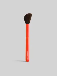106 Angled Blush Brush - Pre-Order