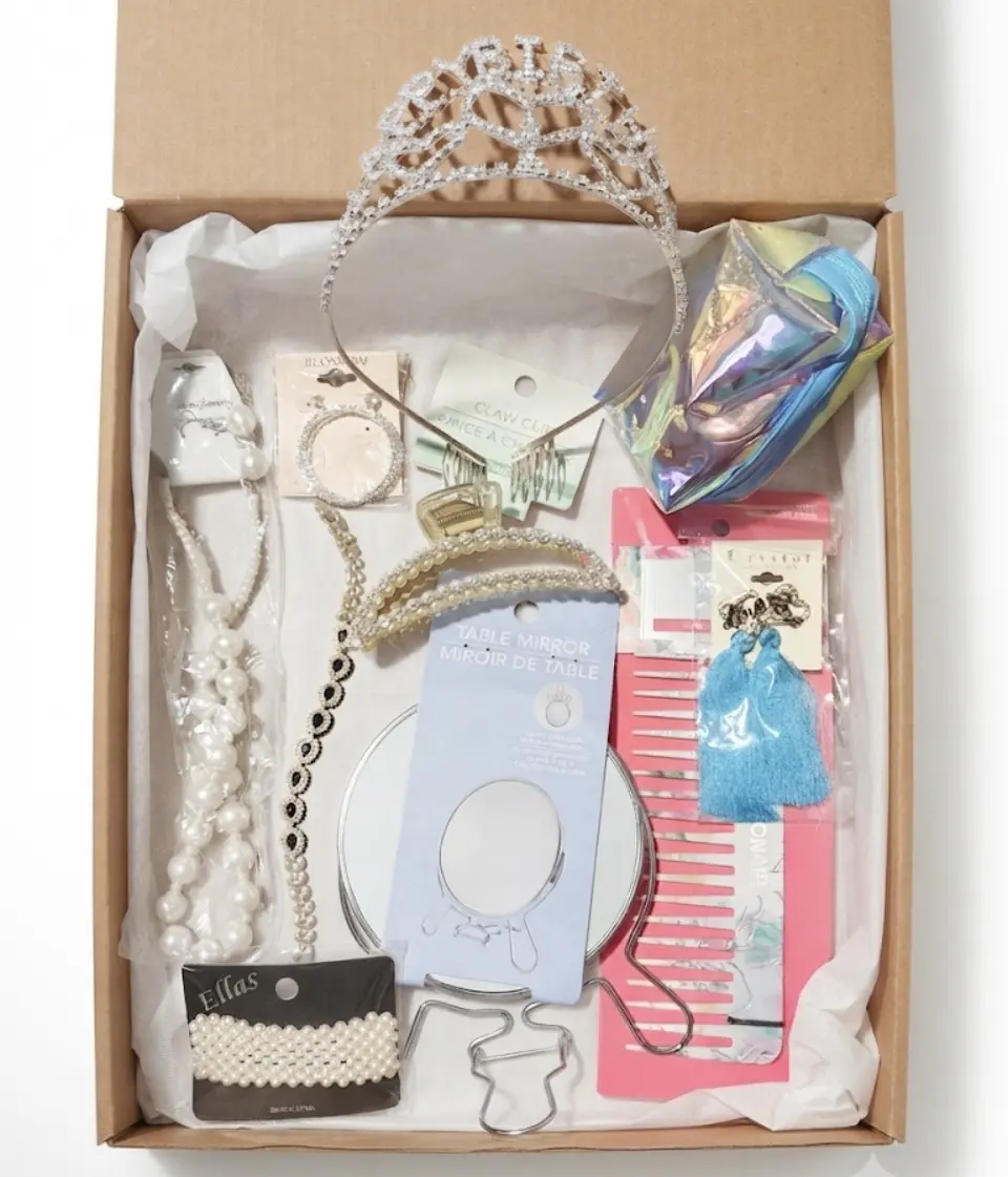 Jewelry & Fashion Accessories Gift Box – 10 Pieces
