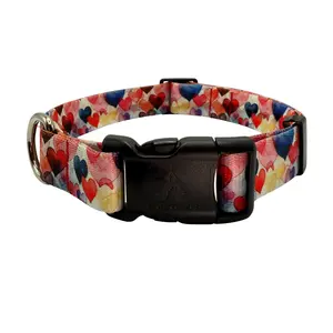 Dancing Hearts Collar